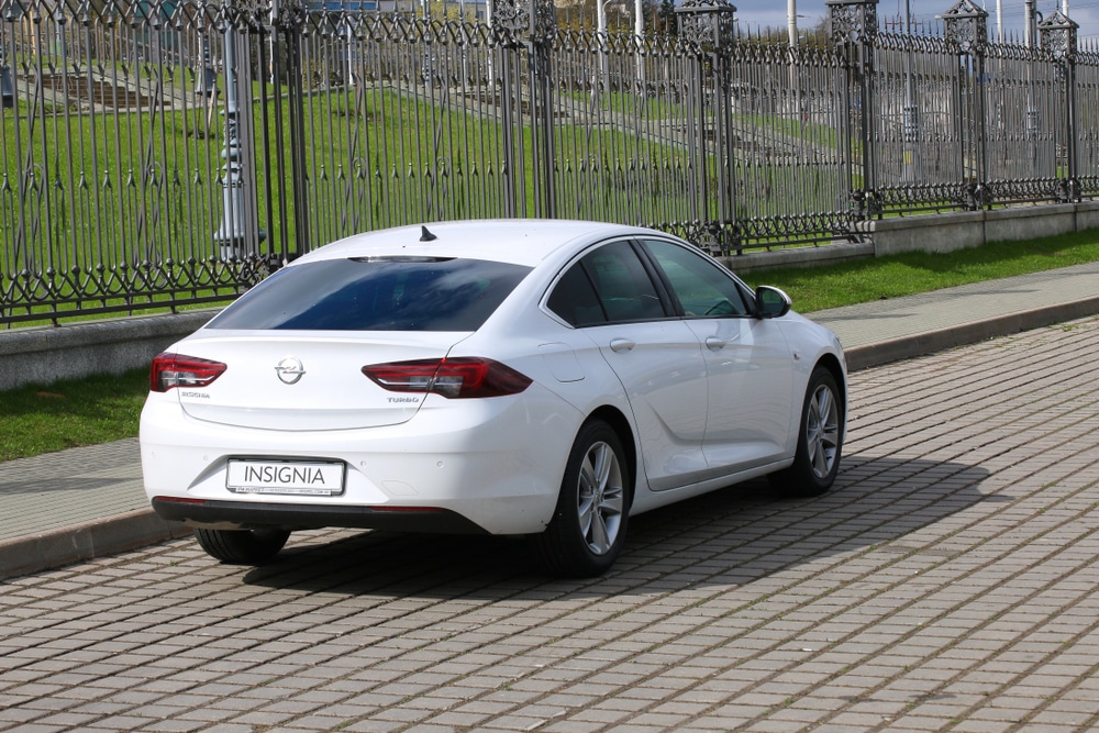 Beim Zahnriemen am Opel Insignia regelmäßig den Verschließ kontrollieren Zahnriemenwechsel Opel Insignia