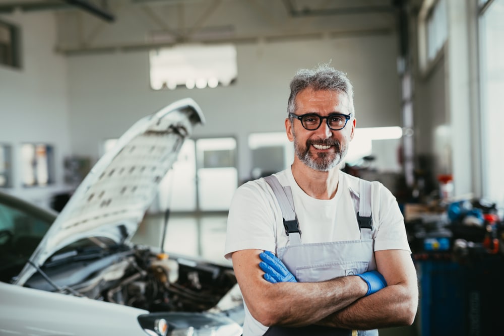 Experte in der Werkstatt