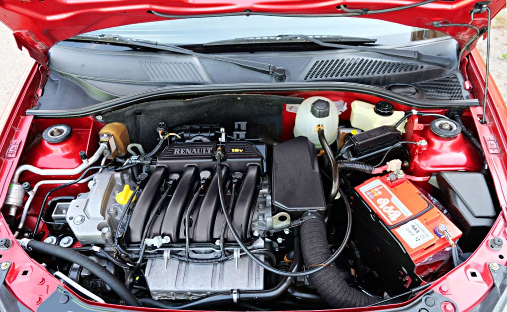 Wie Renault Clio 3 1.5 dCi Motoröl und Ölfilter wechseln?