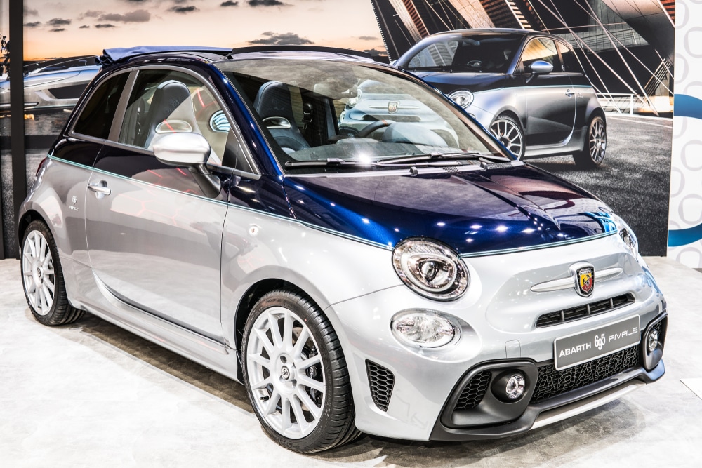 Beim sportlichen Fiat 500 Abarth steht ein Zahnriemenwechsel an Zahnriemenwechsel Fiat 500