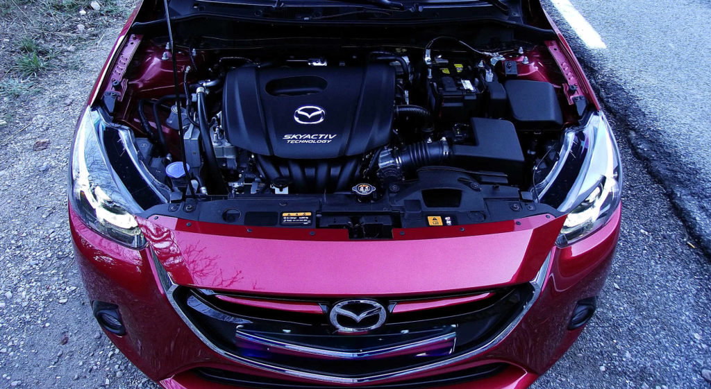 Beim Zahnriemenwechsel beim Mazda 2 variieren die Kosten je nach Ausstattung und Motorisierung