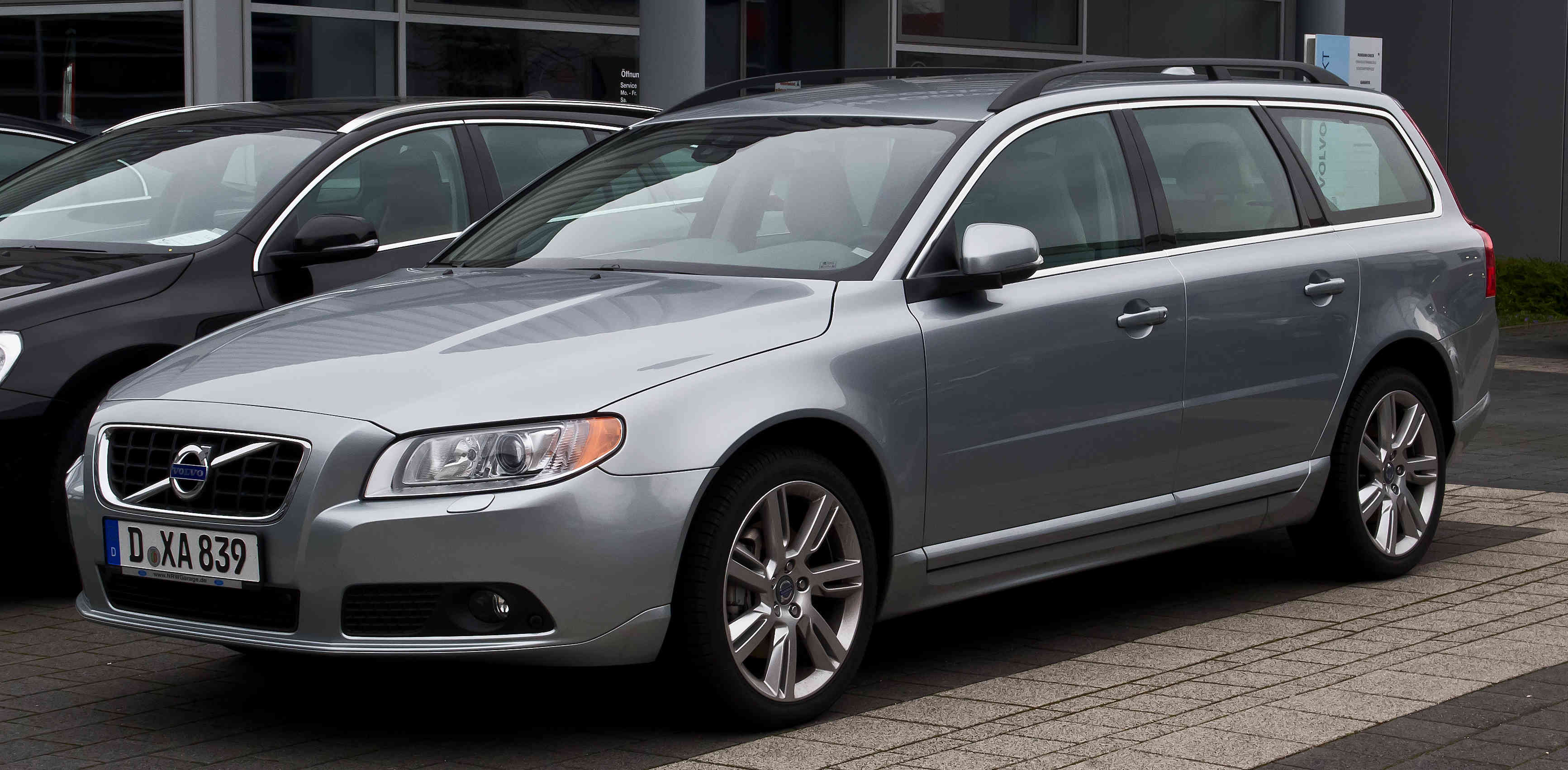 Volvo V70 III Zahnriemenwechsel beim Volvo V70 III