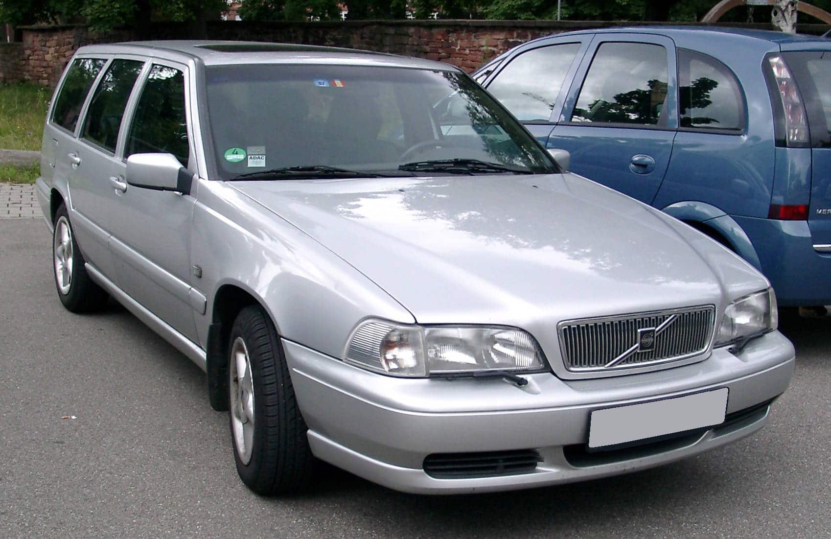 Warum Zahnriemenwechsel Zahnriemenwechsel sind beim Volvo V70 erforderlich, damit keine kostspieligen Motorschäden auftreten