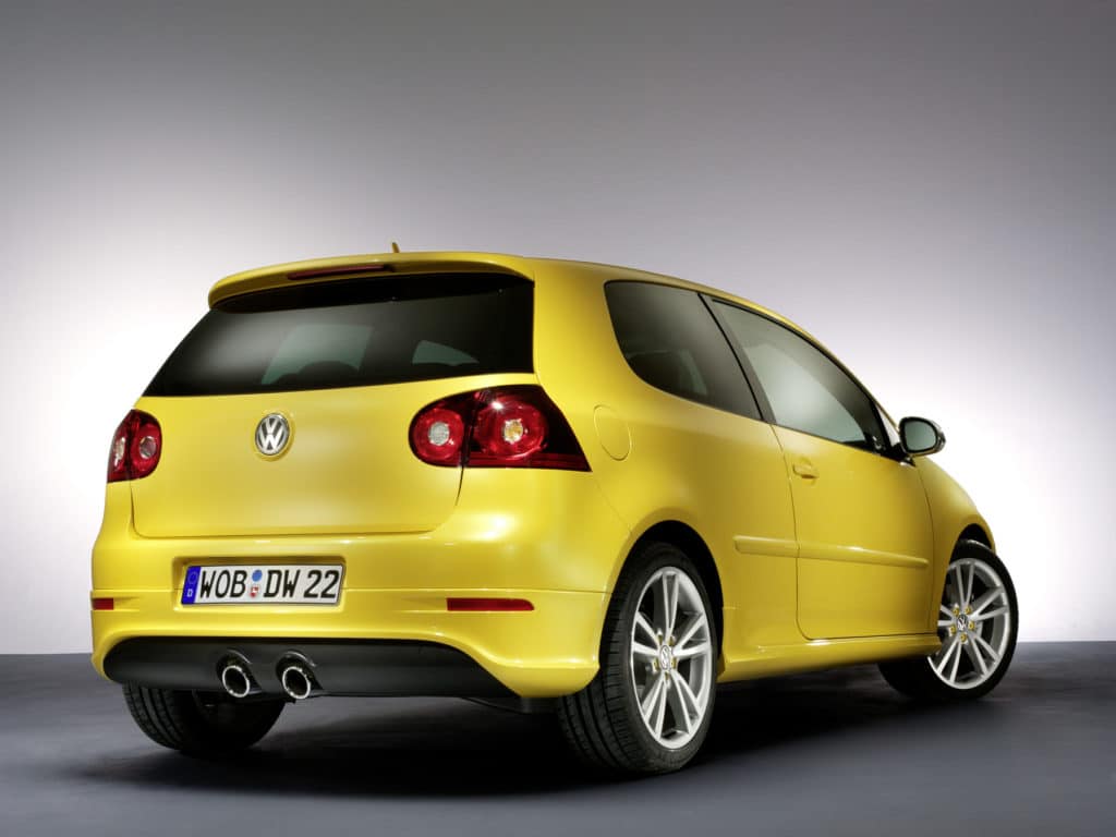 Wie Volkswagen Golf 5 1.4 16V Batterie wechseln?