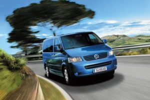 Inspektion bei einem VW T5 Multivan