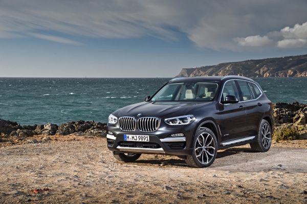 Inspektion bei einem BMW X3