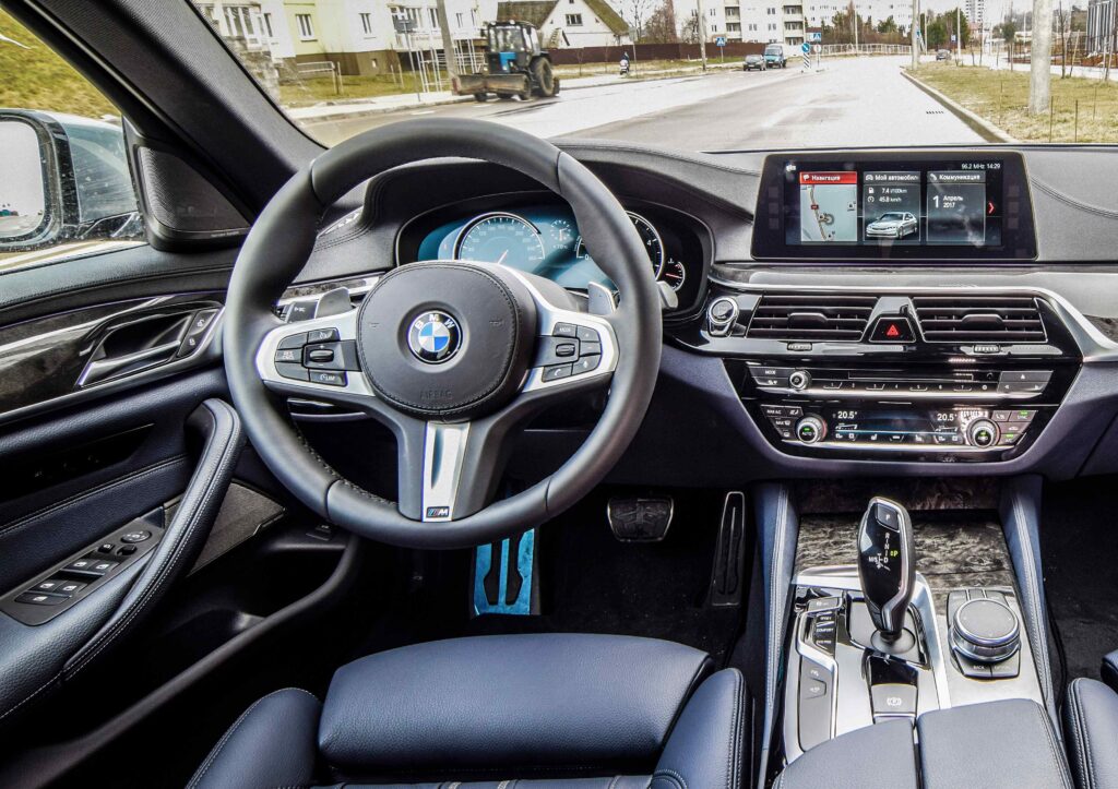 Beim BMW 7er gelten flexible Wartungsintervalle