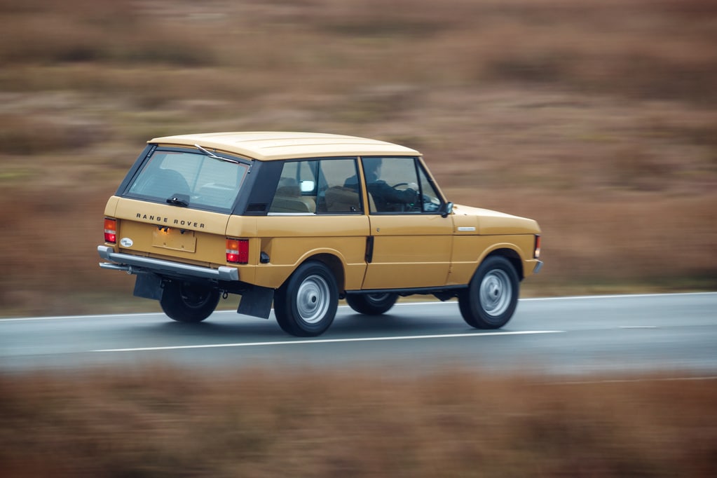 Inspektion bei einen Land Rover Range Rover