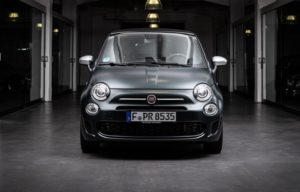 Inspektion bei einem Fiat 500