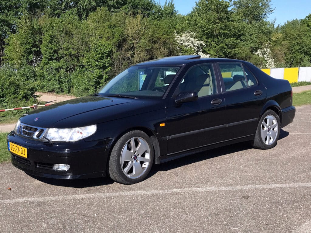 Ölwechsel beim Saab 9-5