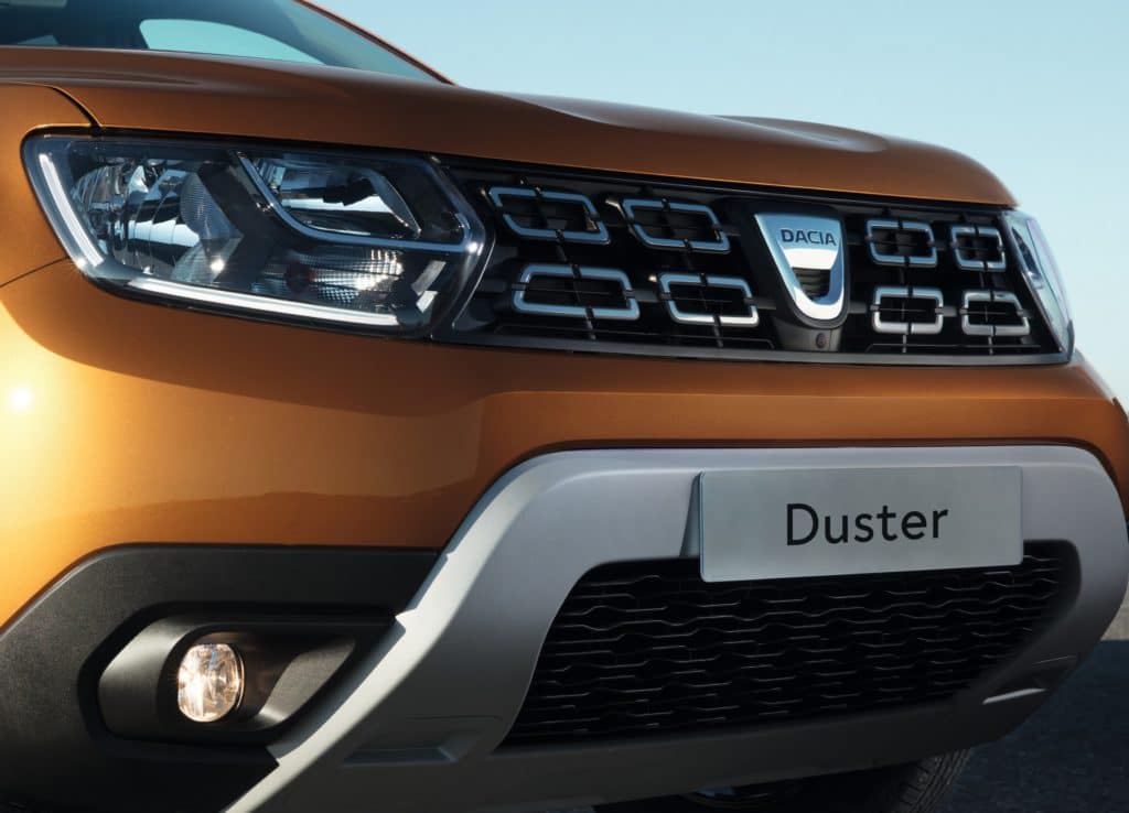 Inspektion bei einem Dacia Duster