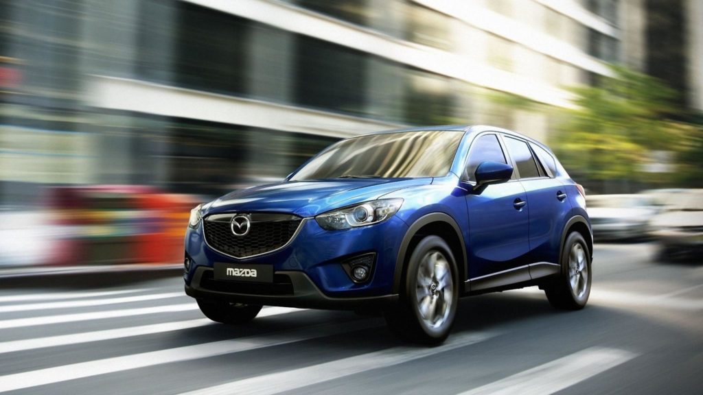 Inspektion bei einem Mazda CX-5