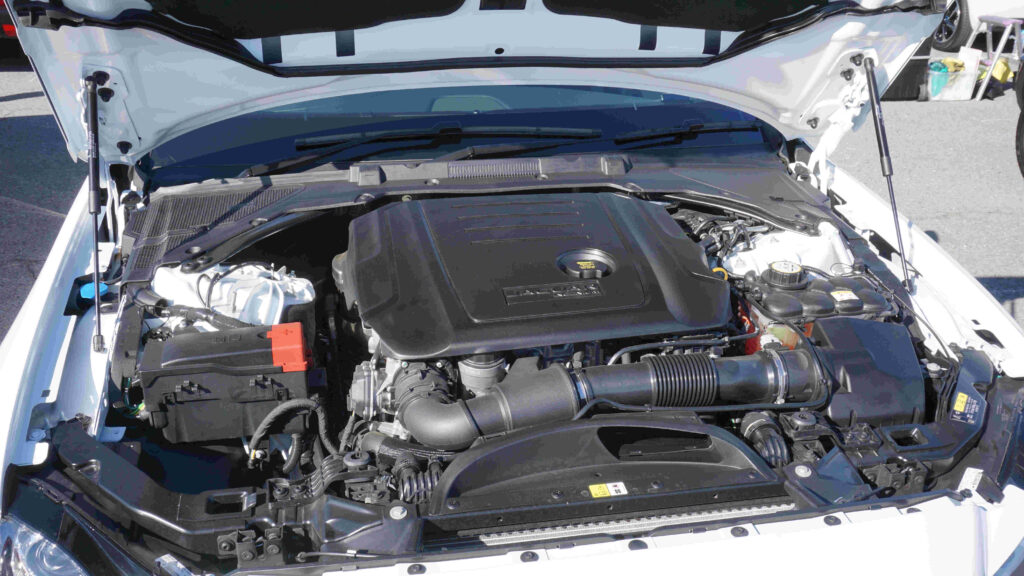 Die Kosten für Inspektionen beim Jaguar XF hängen vom jeweiligen Umfang der Wartungsarbeiten ab