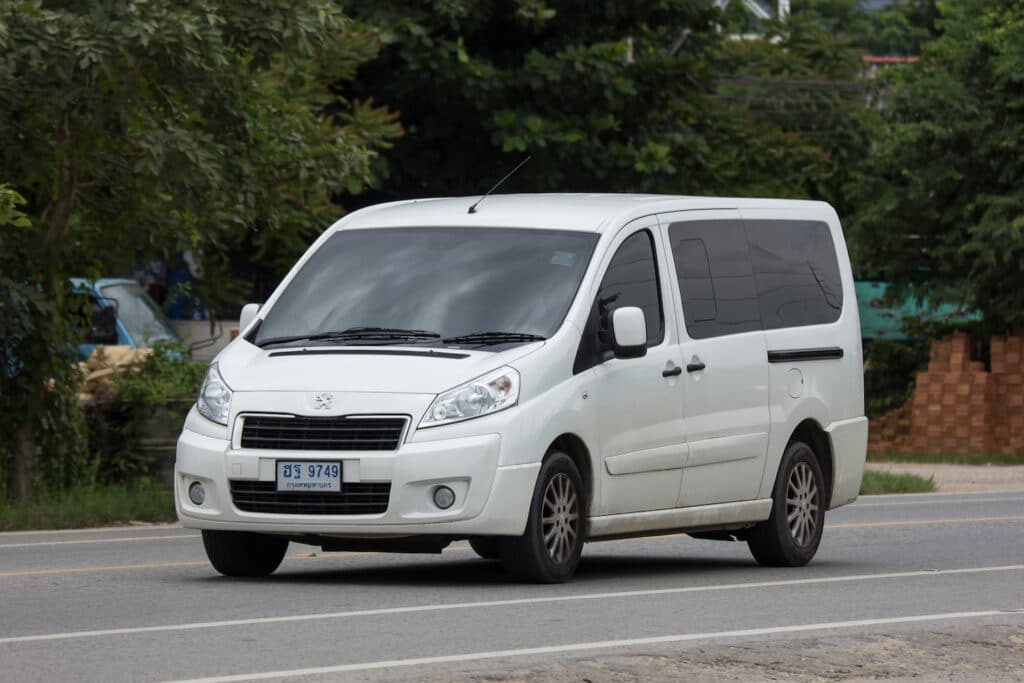 Ölwechsel beim Peugeot Bipper