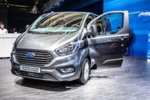 Bremsenwechsel beim Ford Tourneo