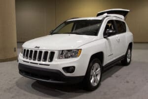 Bremsenwechsel beim Jeep Compass