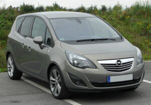 Bremsenwechsel beim Opel Meriva