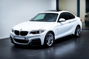 Bremsen wechseln vorne beim BMW 2er