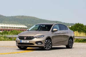 Bremsenwechsel beim Fiat Tipo