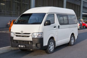 Bremsenwechsel beim Toyota Hiace