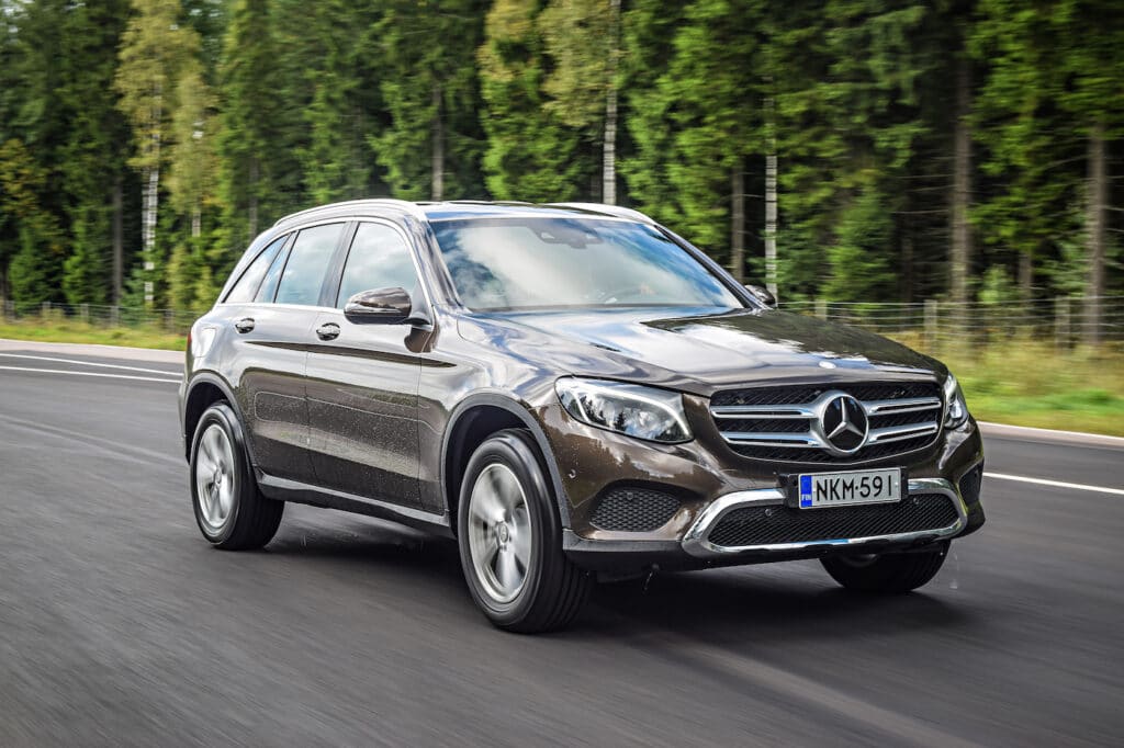 Anhängerkupplung nachrüsten beim Mercedes-Benz GLC