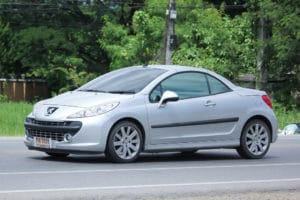 Wann muss der Zahnriemenwechsel beim Peugeot 207 gemacht werden