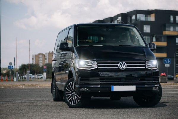 VW T6 Transporter Bus