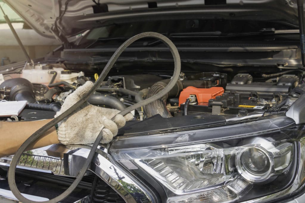 Zahnriemenwechsel beim Opel Zafira