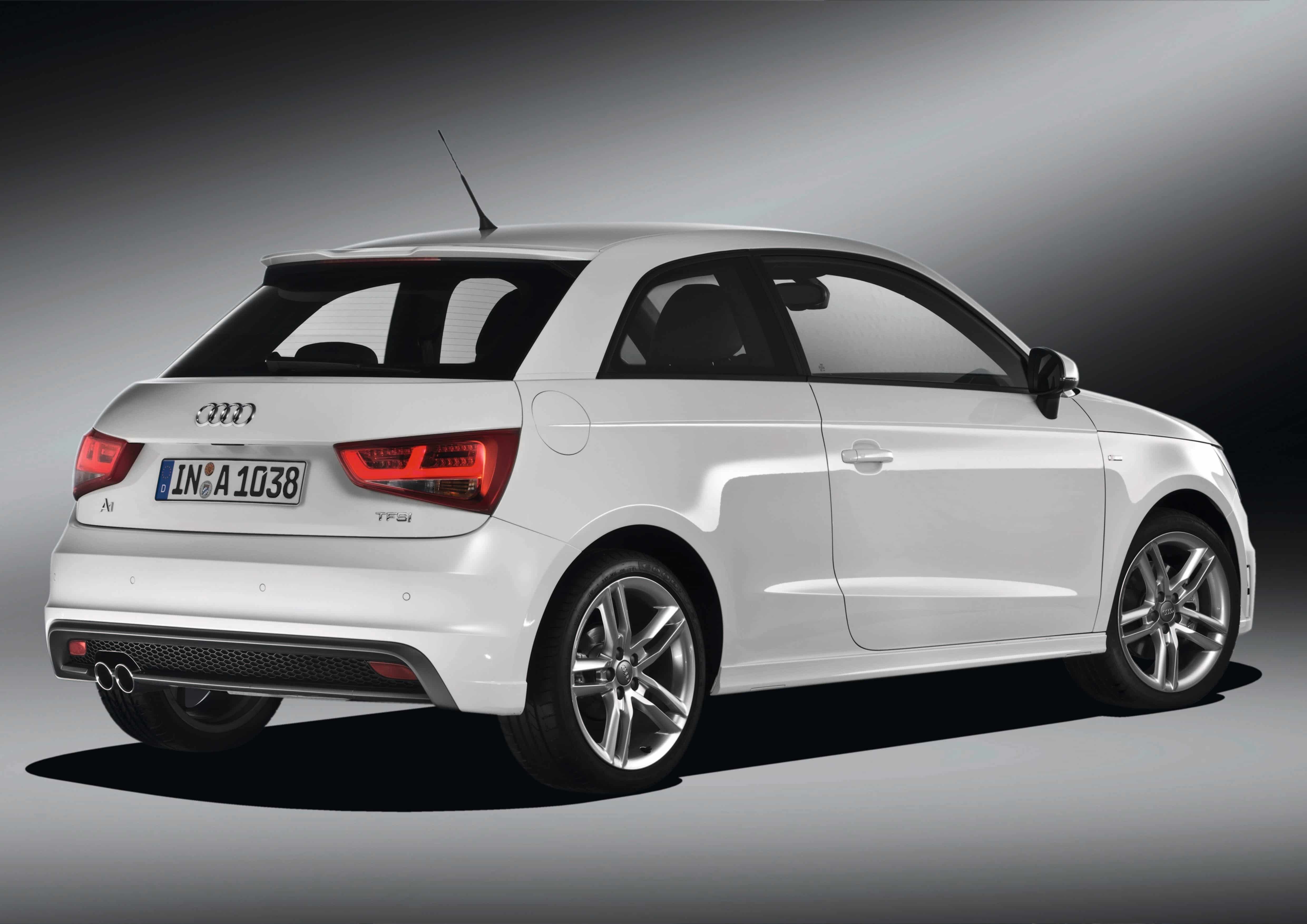 A1. Audi a1 s1. Audi a1 1.4 TFSI. Ауди а1 s line. Audi a1 s line 2012.