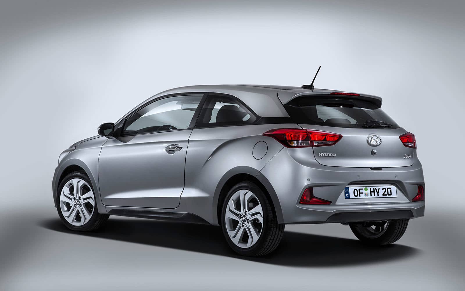 Inspektion bei einem Hyundai i20 Coupe Typ GB 2015