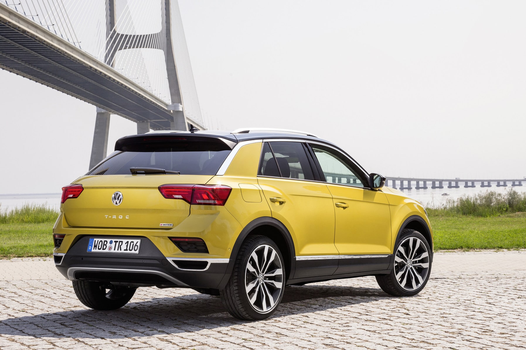 Inspektion bei einem VW T-Roc