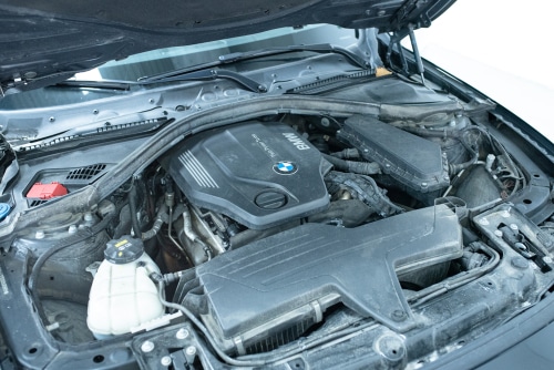 Der Motor eines BMW